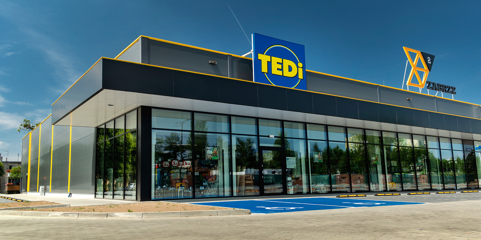 Park Handlowy w Zabrzu z płyty warstwowej Paneltech PIR-S